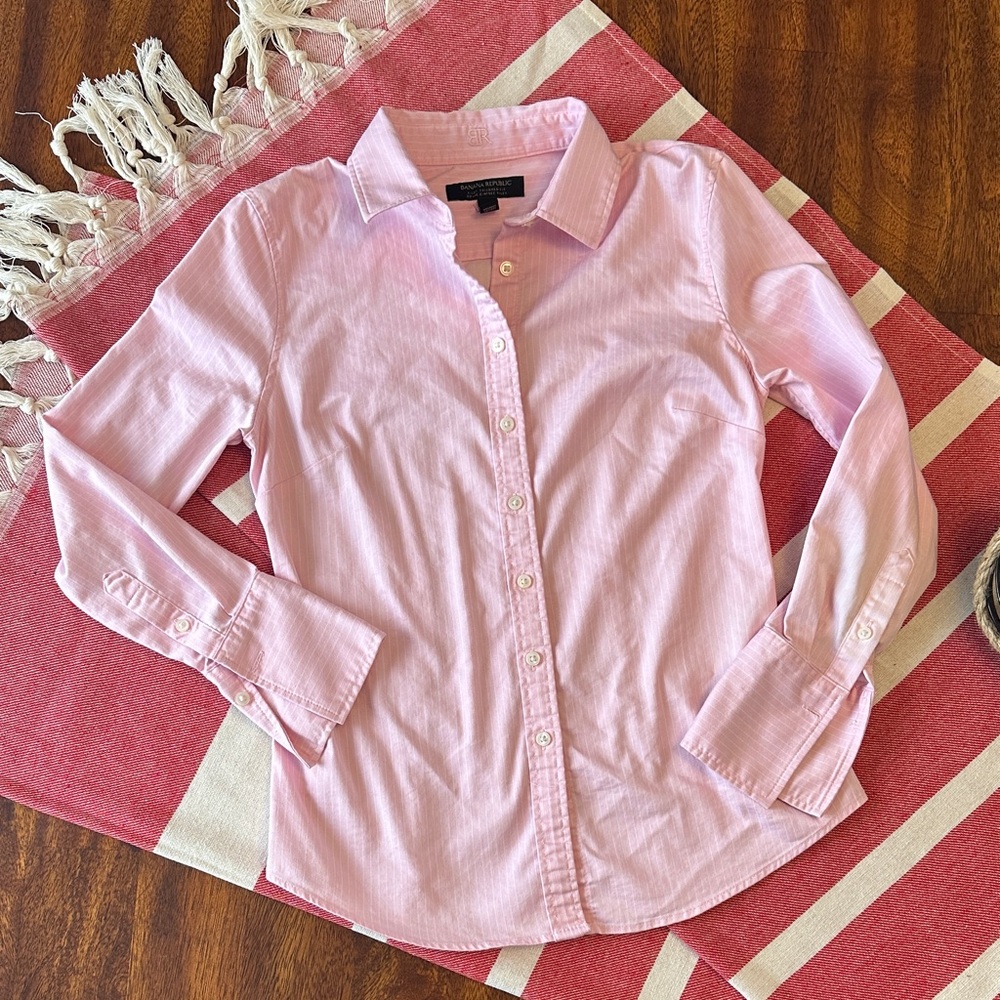 Banana Republic Women’s Light Pink Striped Shirt US 00 Petite